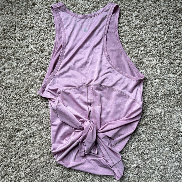 Lululemon tie back tank - Picture 4 of 4